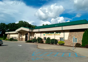 Our Savior's Christian School slider church building church architect