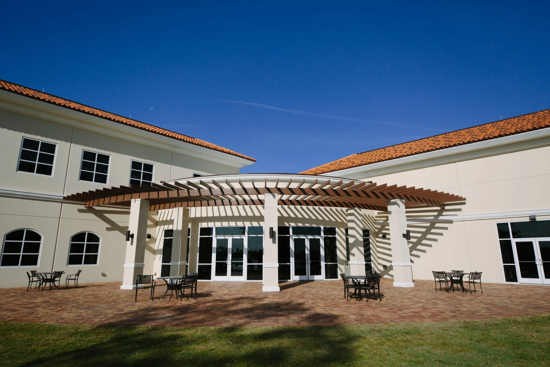 Pioneers Missions Orlando FL ext back church architect