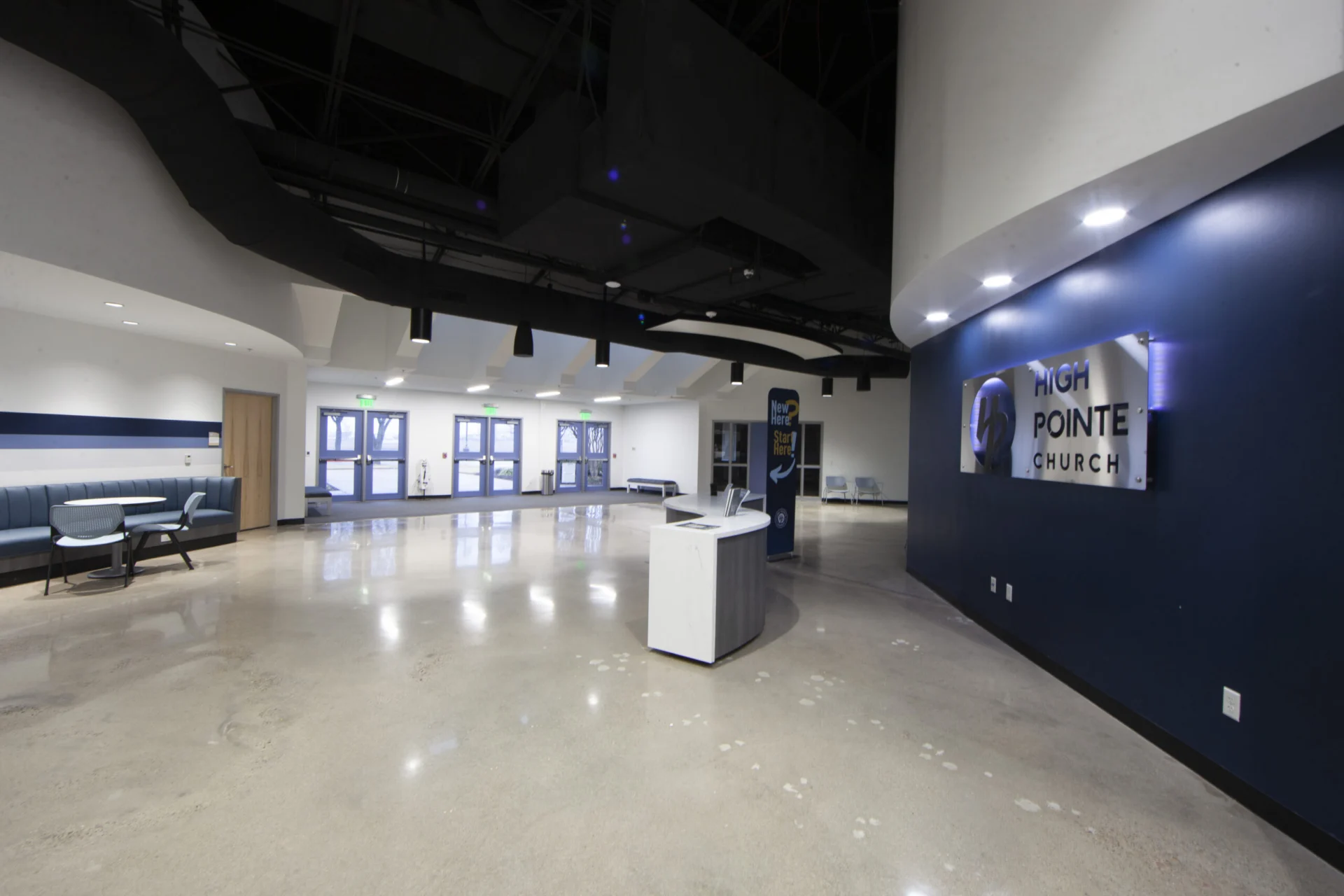 High Pointe Church front desk