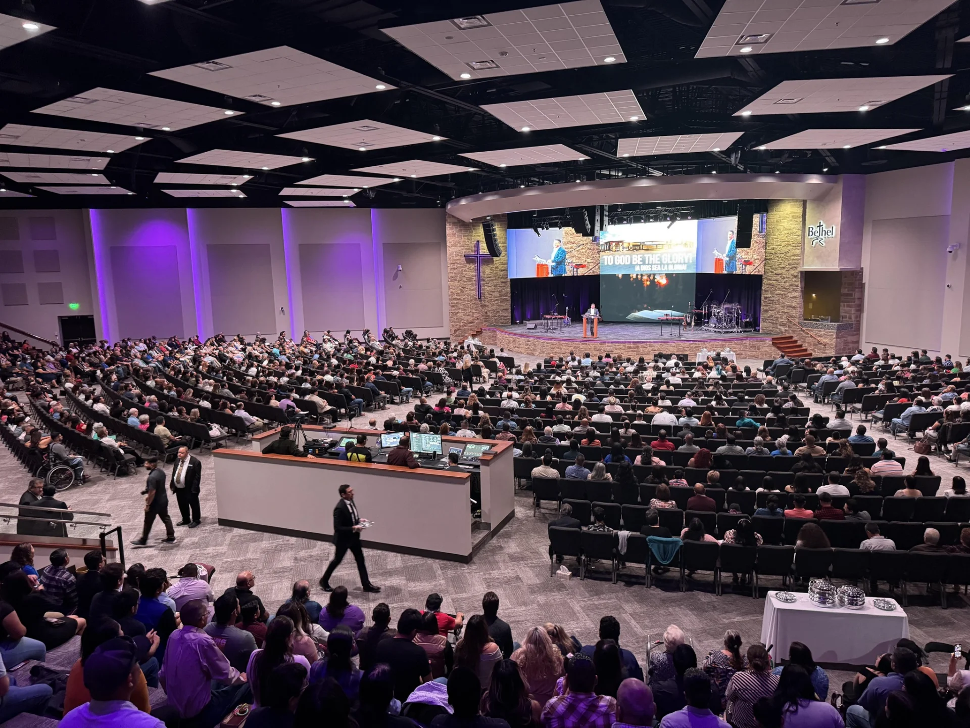 Iglesia Bethel Sanctuary