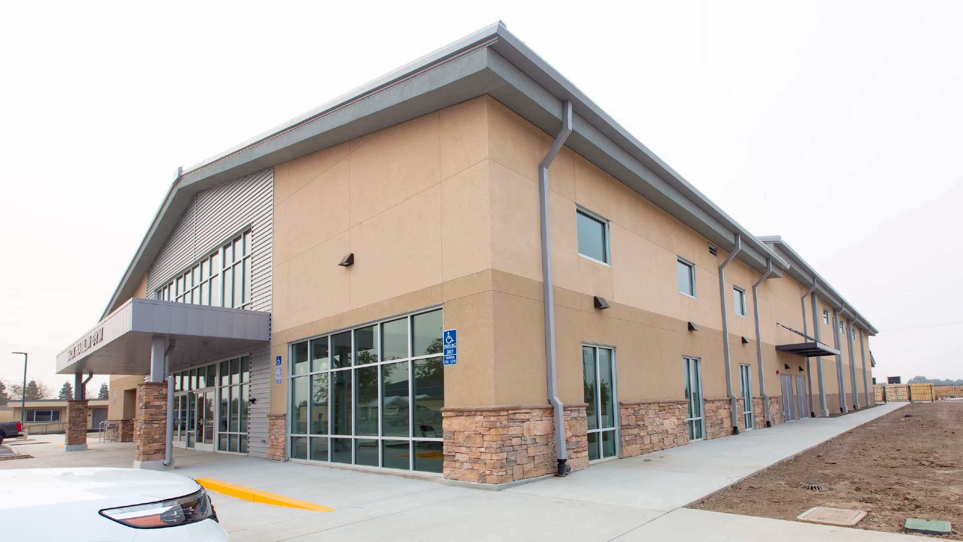 Woodland Christian Church exterior side church building