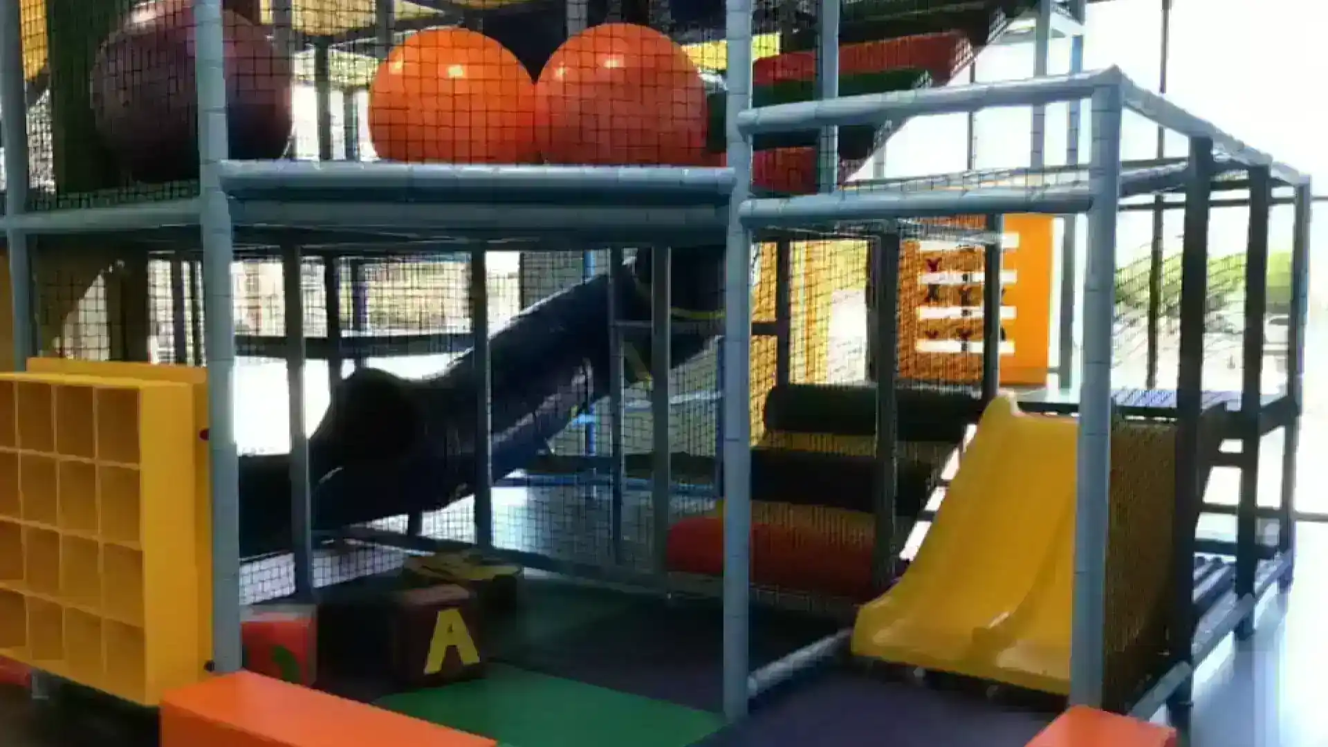 Oro Valley children's playground church bulding