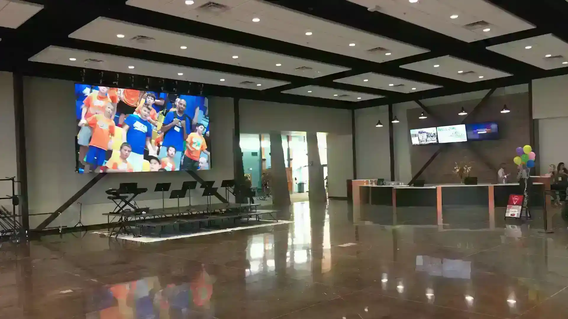 Oro Valley third place church building