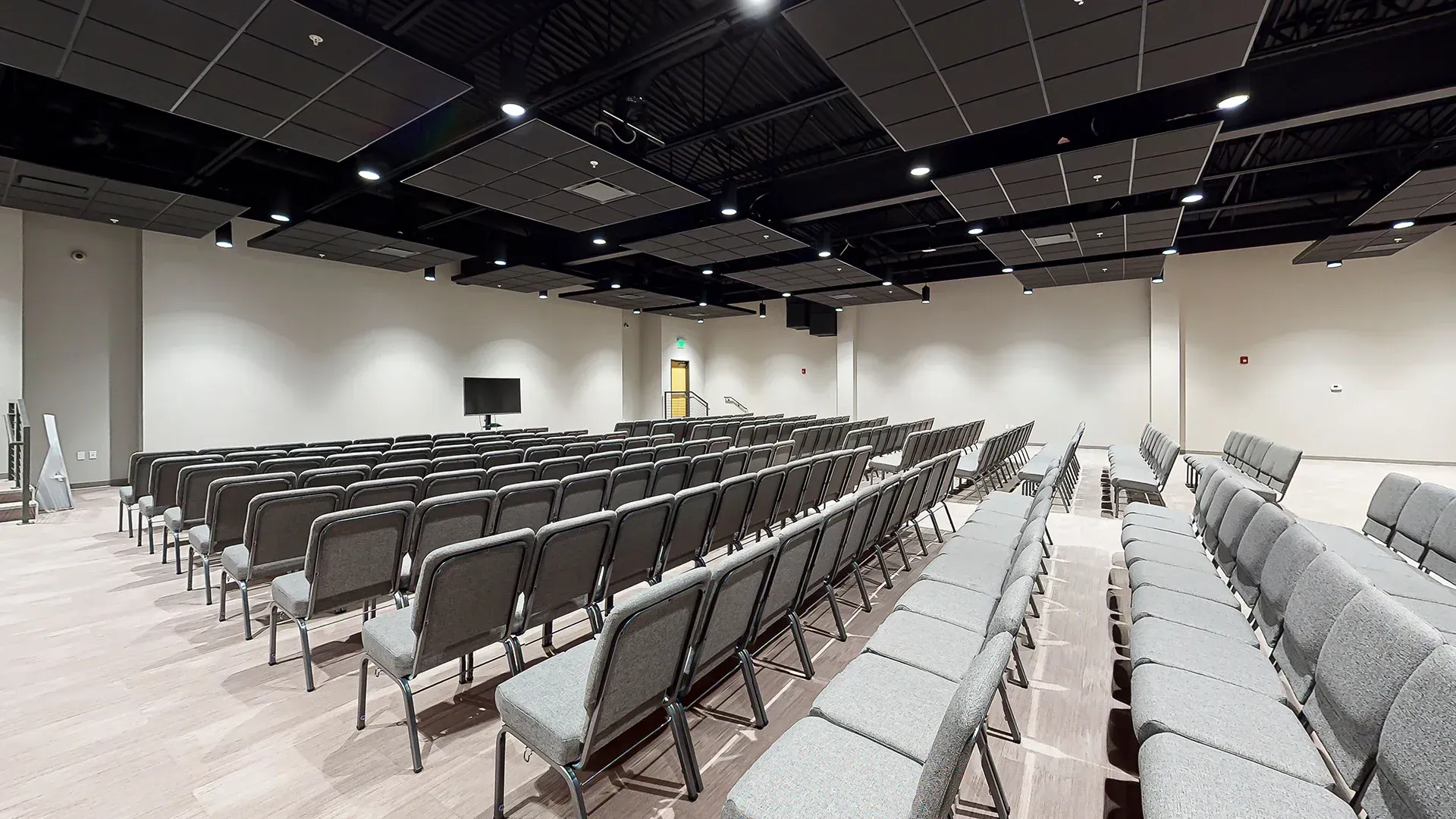 Center Pointe san church building church architect