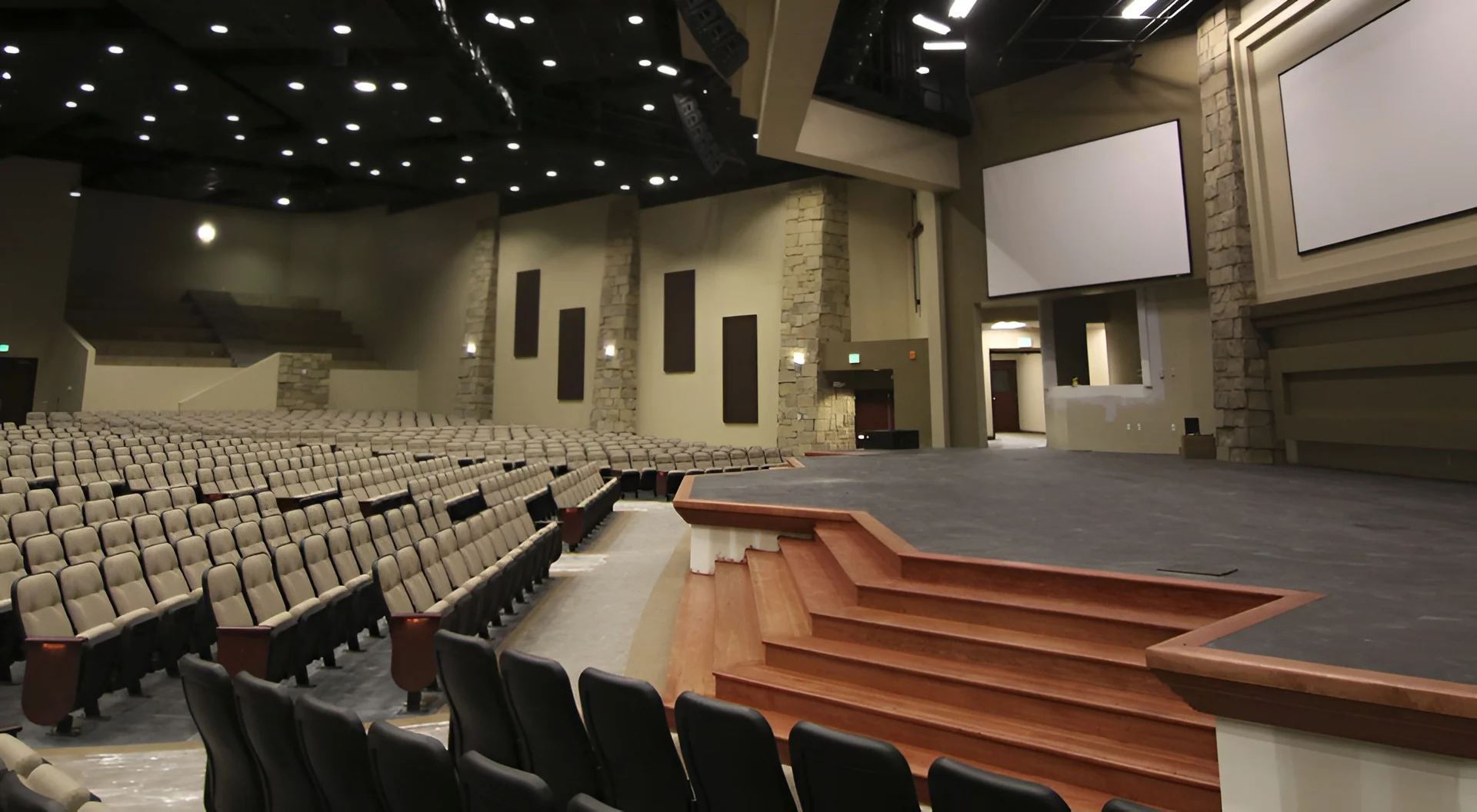 Highland Park san church building church architect
