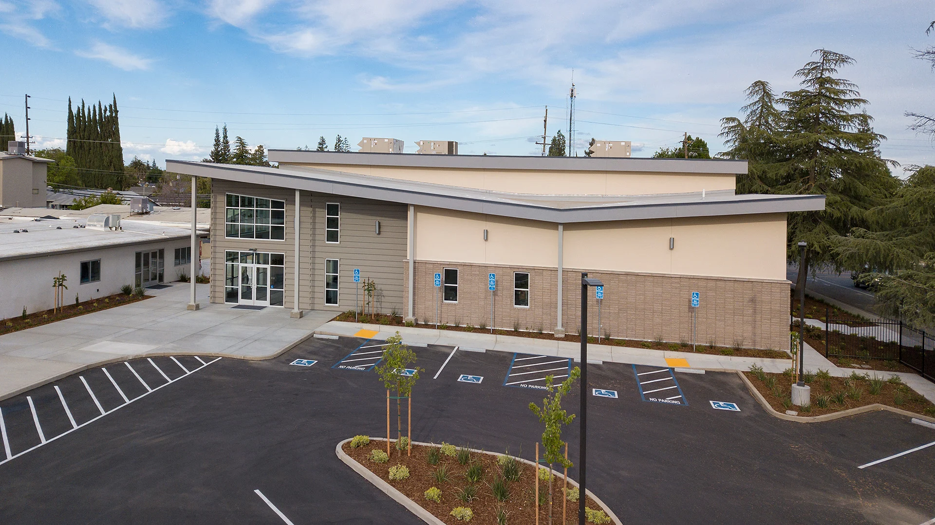 LifePointe exterior church building church architect