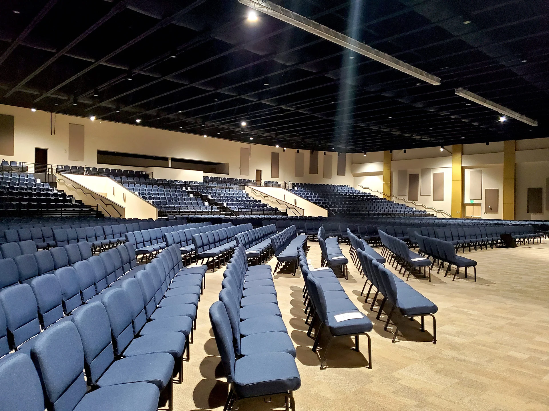 Light of Joy san church building church architect