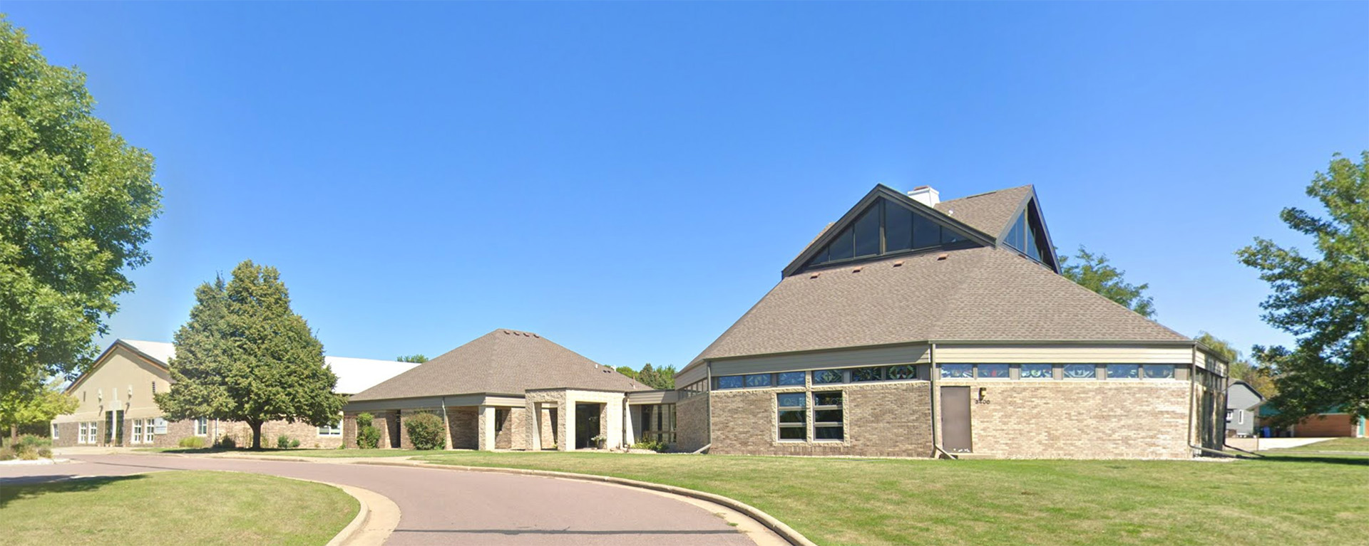 Southern Hills United Methodist Church church building church architect