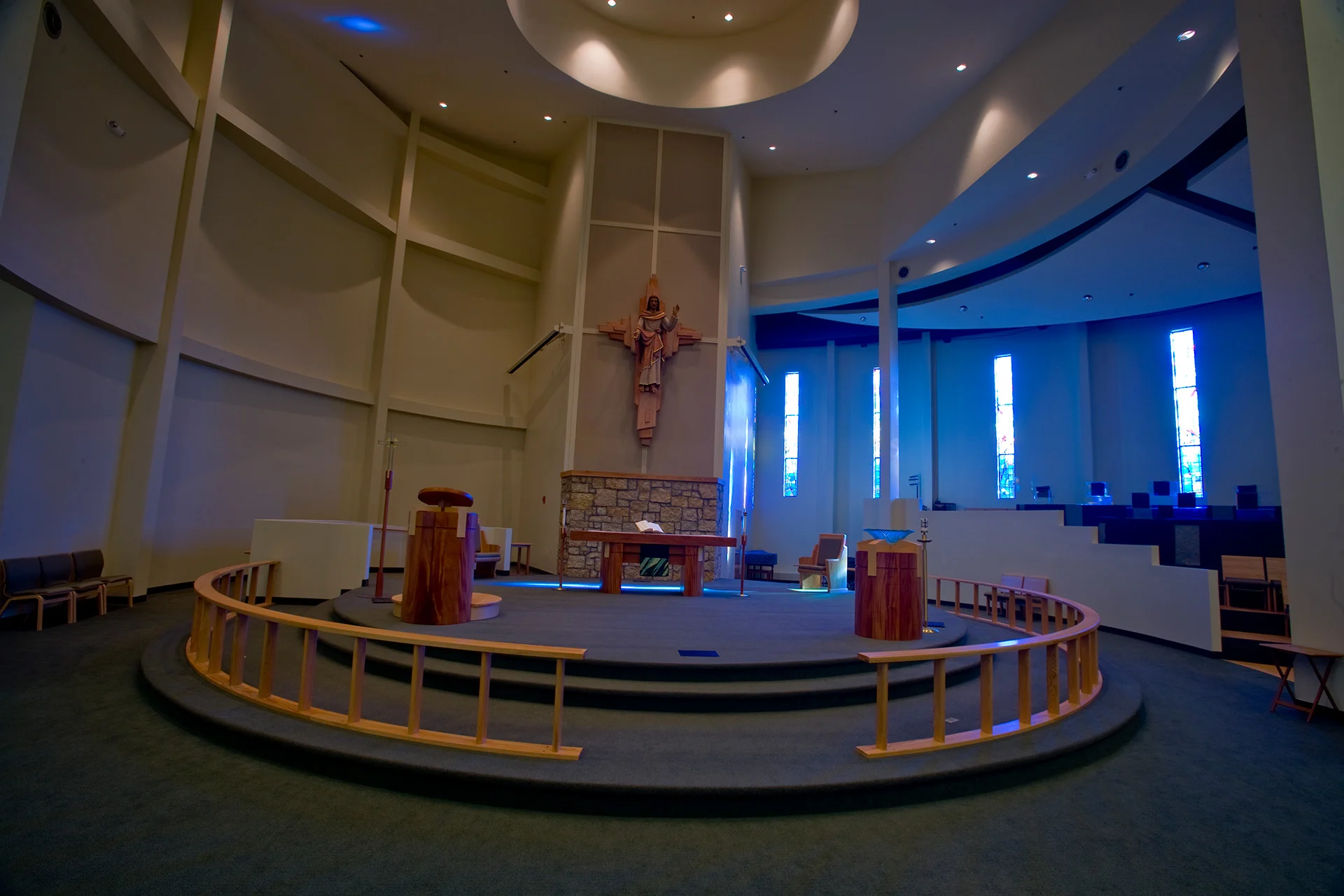 St. Andrew san circle church building church architect