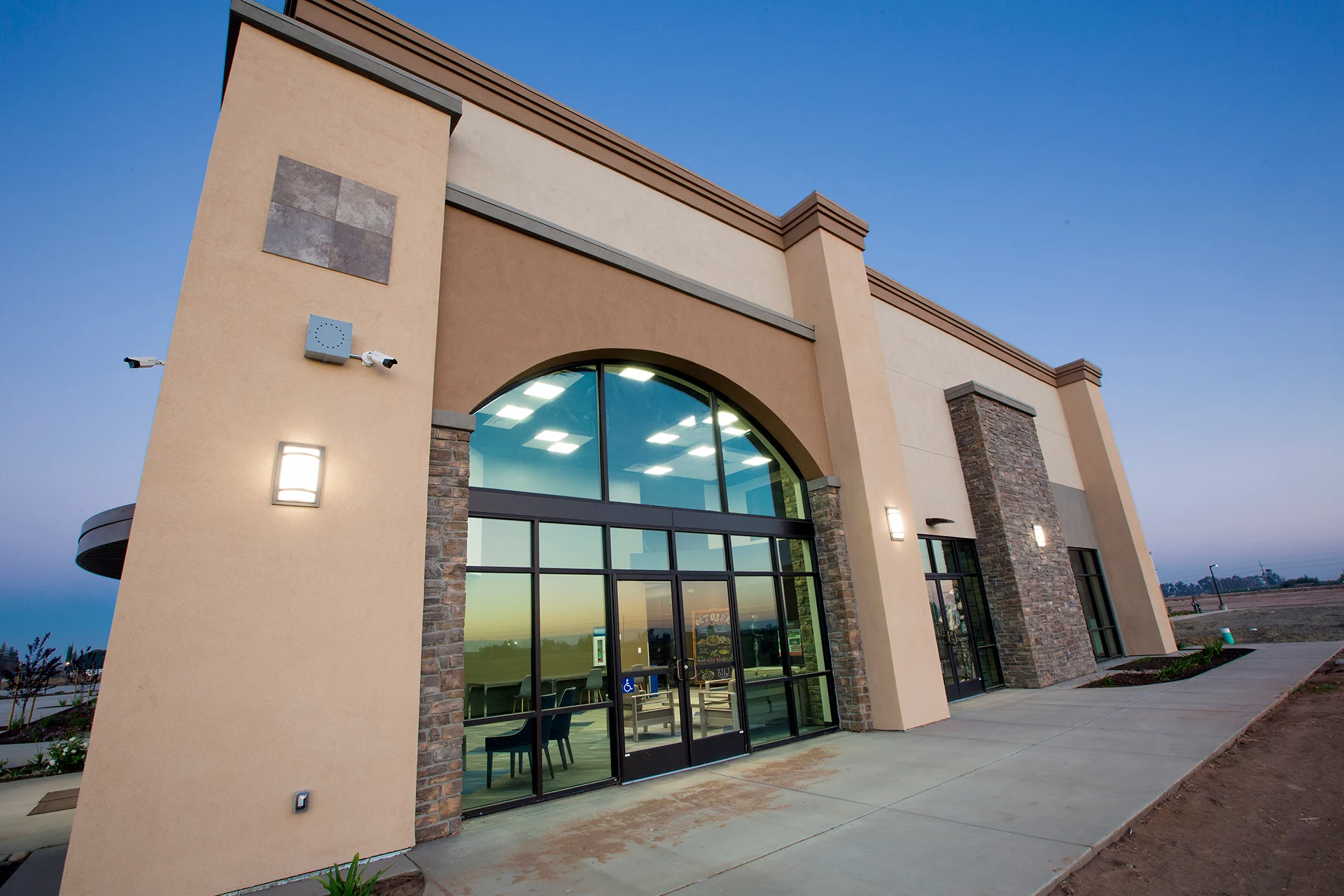 stoneridge-exterior-night church building church architect