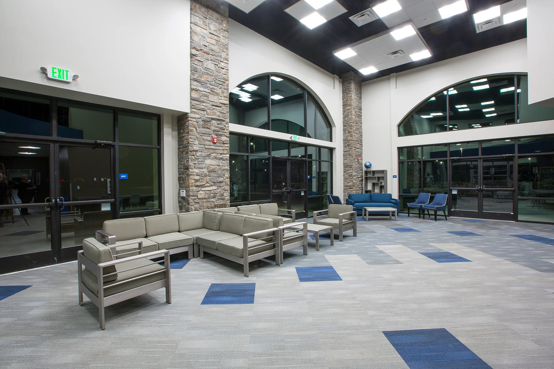 stoneridge-third-place church building church architect